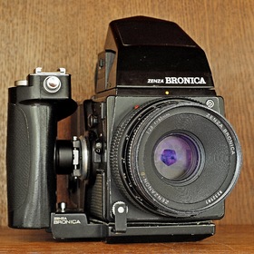 Фотокамера  Zenza Bronica SQ-A