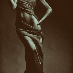 Modernity in the composition of the torso. Photo-theater studio A. Krivitsky.